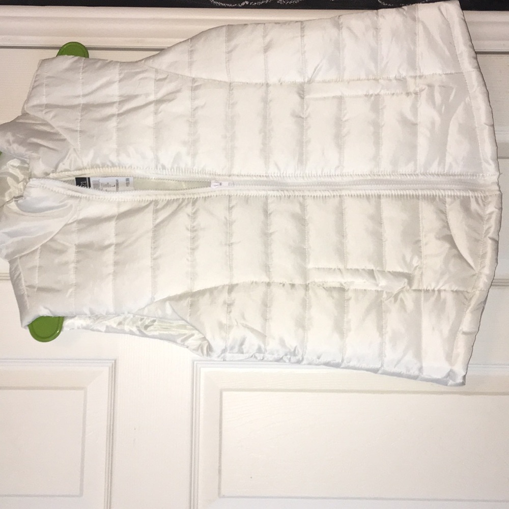 Woman’s white vest